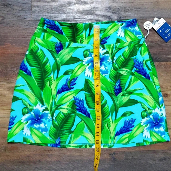Tommy Bahama golf/tennis skirt built in shorts tropical floral NWT - Picture 1 of 7